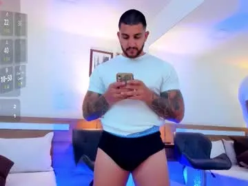 nagi_112 – webcam model profile photo Image 9