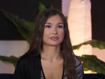 heavenlysky_ – webcam model profile photo Image 10