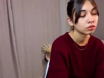 ValSinclair – webcam model profile photo Image 4