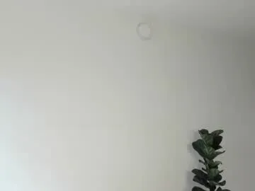 dears_pearlss – webcam model profile photo Image 3