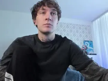 stripmens_ultimate – webcam model profile photo Image 16