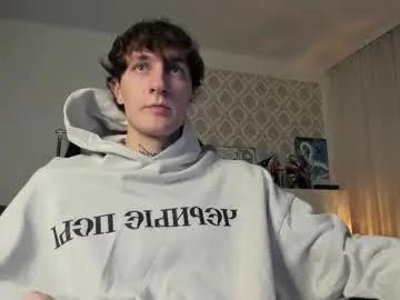 stripmens_ultimate – webcam model profile photo Image 17