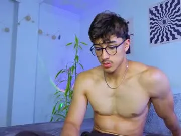 PabloArena – webcam model profile photo Image 14