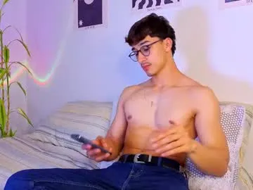 PabloArena – webcam model profile photo Image 19