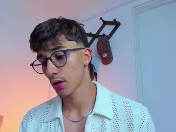 PabloArena – webcam model profile photo Image 5