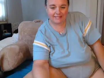 luna_velveet_ – webcam model profile photo Image 16