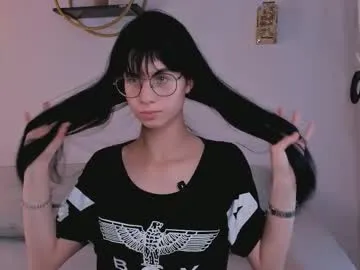 dears_pearlss – webcam model profile photo Image 3