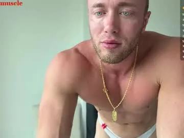 BlackCobraOwner – webcam model profile photo Image 18