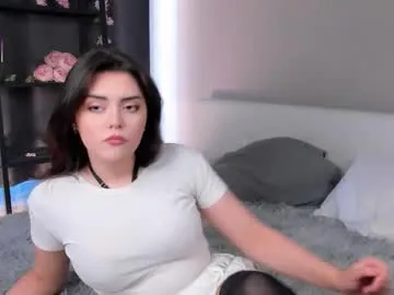 cute_fox_girl – webcam model profile photo Image 6