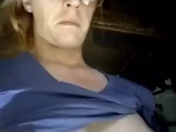 bisexualmilf – webcam model profile photo Image 14