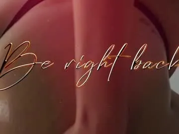 Loverhot12 – webcam model profile photo Image 15