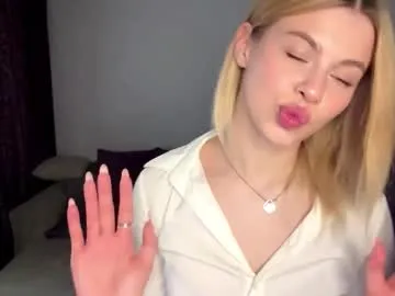 Ann_Sulu – webcam model profile photo Image 2