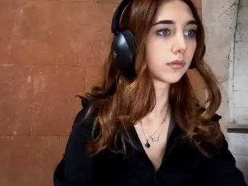 ariel_andcharlotte – webcam model profile photo Image 5