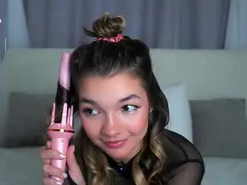 dulceedgin – webcam model profile photo Image 17