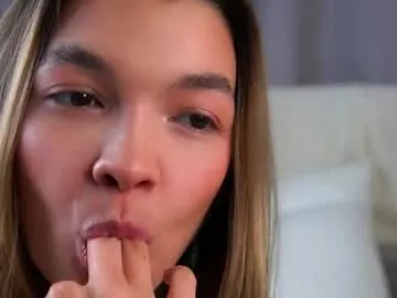 dulceedgin – webcam model profile photo Image 6