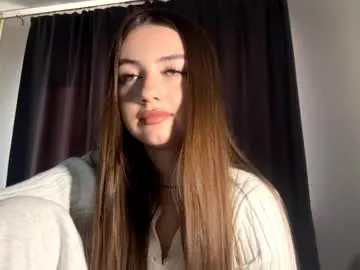 YU-KI00 – webcam model profile photo Image 4