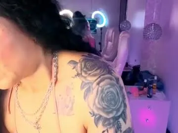 WitchAnnie – webcam model profile photo Image 4