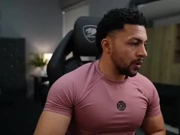 ariel_andcharlotte – webcam model profile photo Image 3