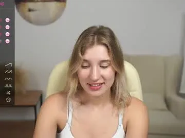 mysthush – webcam model profile photo Image 7