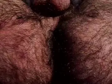 YU-KI00 – webcam model profile photo Image 6