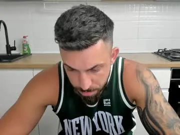 seraphine23 – webcam model profile photo Image 3