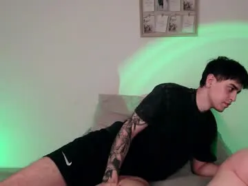 PabloArena – webcam model profile photo Image 4