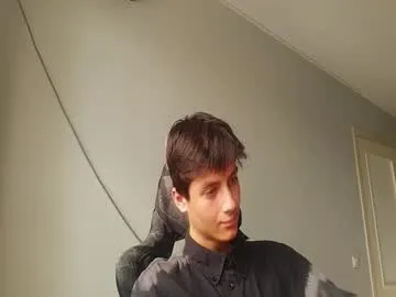 nide_xiaogou – webcam model profile photo Image 8