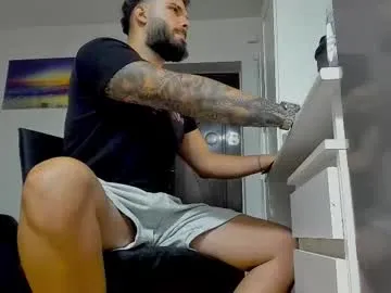 WitchAnnie – webcam model profile photo Image 13