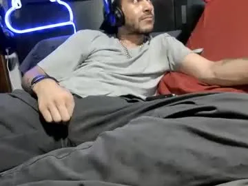 hornyshow_tv – webcam model profile photo Image 7