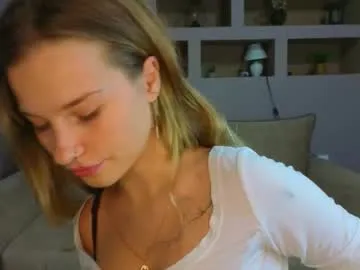 dears_pearlss – webcam model profile photo Image 19