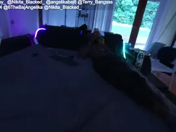 alana15 – webcam model profile photo Image 8