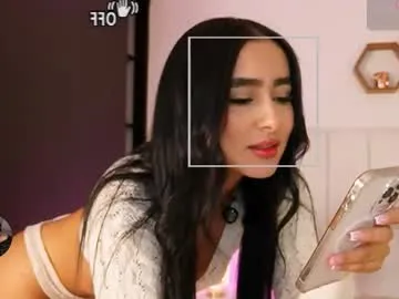 nagi_112 – webcam model profile photo Image 16