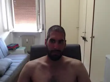 kai101010 – webcam model profile photo Image 7