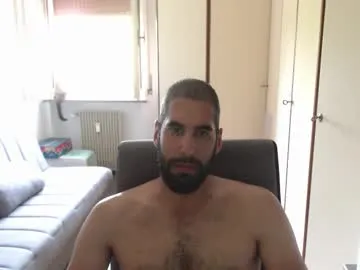 kai101010 – webcam model profile photo Image 8