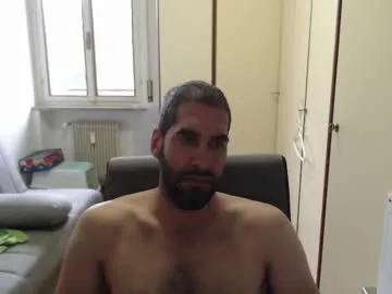 kai101010 – webcam model profile photo Image 9