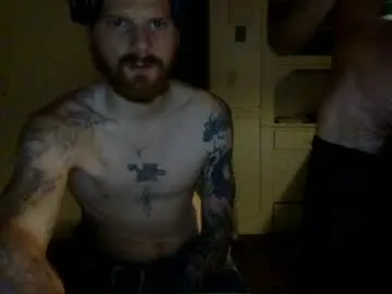 Awesomelusty – webcam model profile photo Image 10