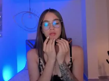 emma_blanco – webcam model profile photo Image 12