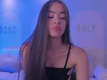 emma_blanco – webcam model profile photo Image 9