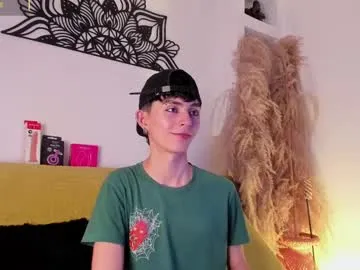 maya_blonde18 – webcam model profile photo Image 19