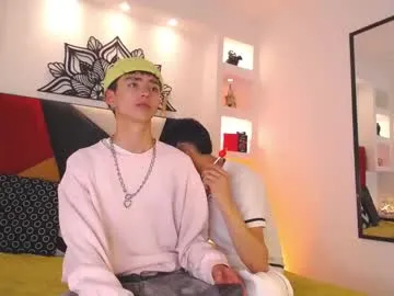 maya_blonde18 – webcam model profile photo Image 4