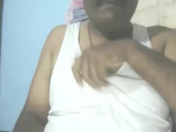 qusxo1999 – webcam model profile photo Image 18