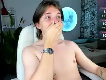 kai101010 – webcam model profile photo Image 12