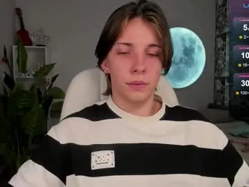 kai101010 – webcam model profile photo Image 14