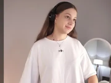 loving_ladies – webcam model profile photo Image 5