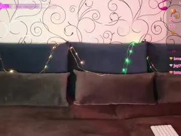 wonderland_stia – webcam model profile photo Image 18