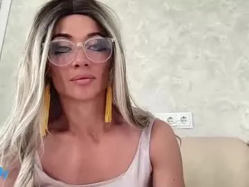 Ann_Sulu – webcam model profile photo Image 9