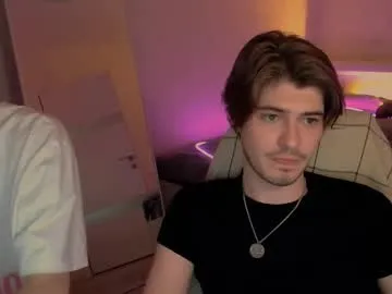 _Tomy08calderon – webcam model profile photo Image 5