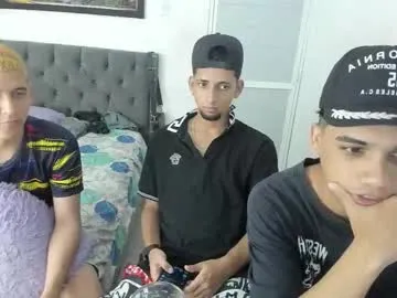 loving_ladies – webcam model profile photo Image 19