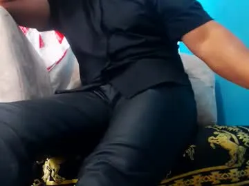 dears_pearlss – webcam model profile photo Image 2