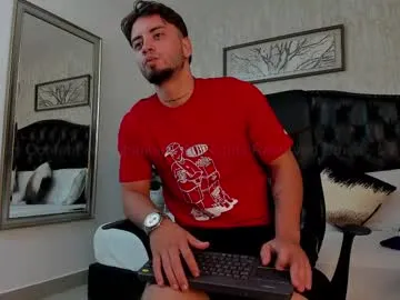 sellapink – webcam model profile photo Image 8